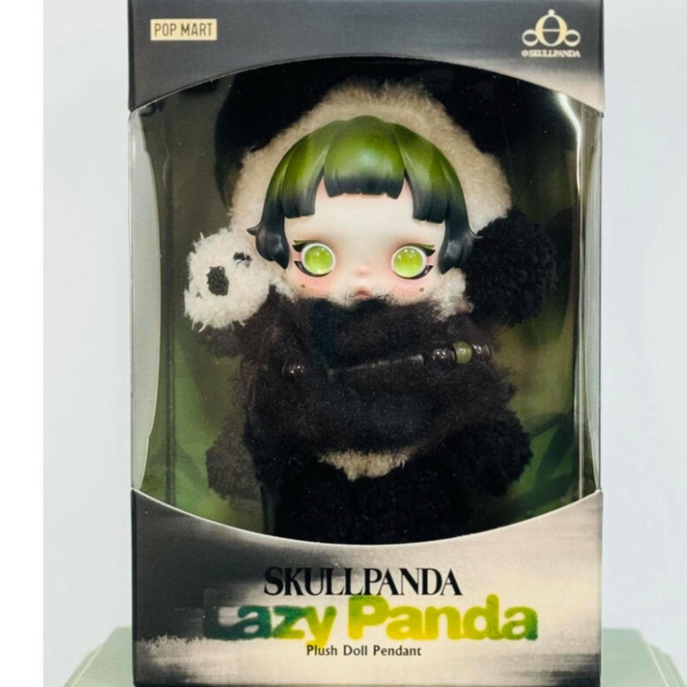 Pop Mart Skullpanda 'Lazy Panda' exclusive plush
